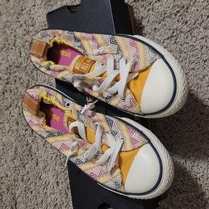 Kids Converse size 4.5